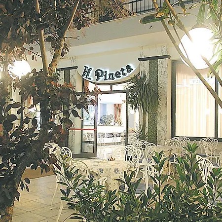 Pineta בלריה-איגאה מרינה